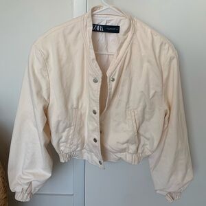 Zara Cropped Bomber Jacket; Size Medium